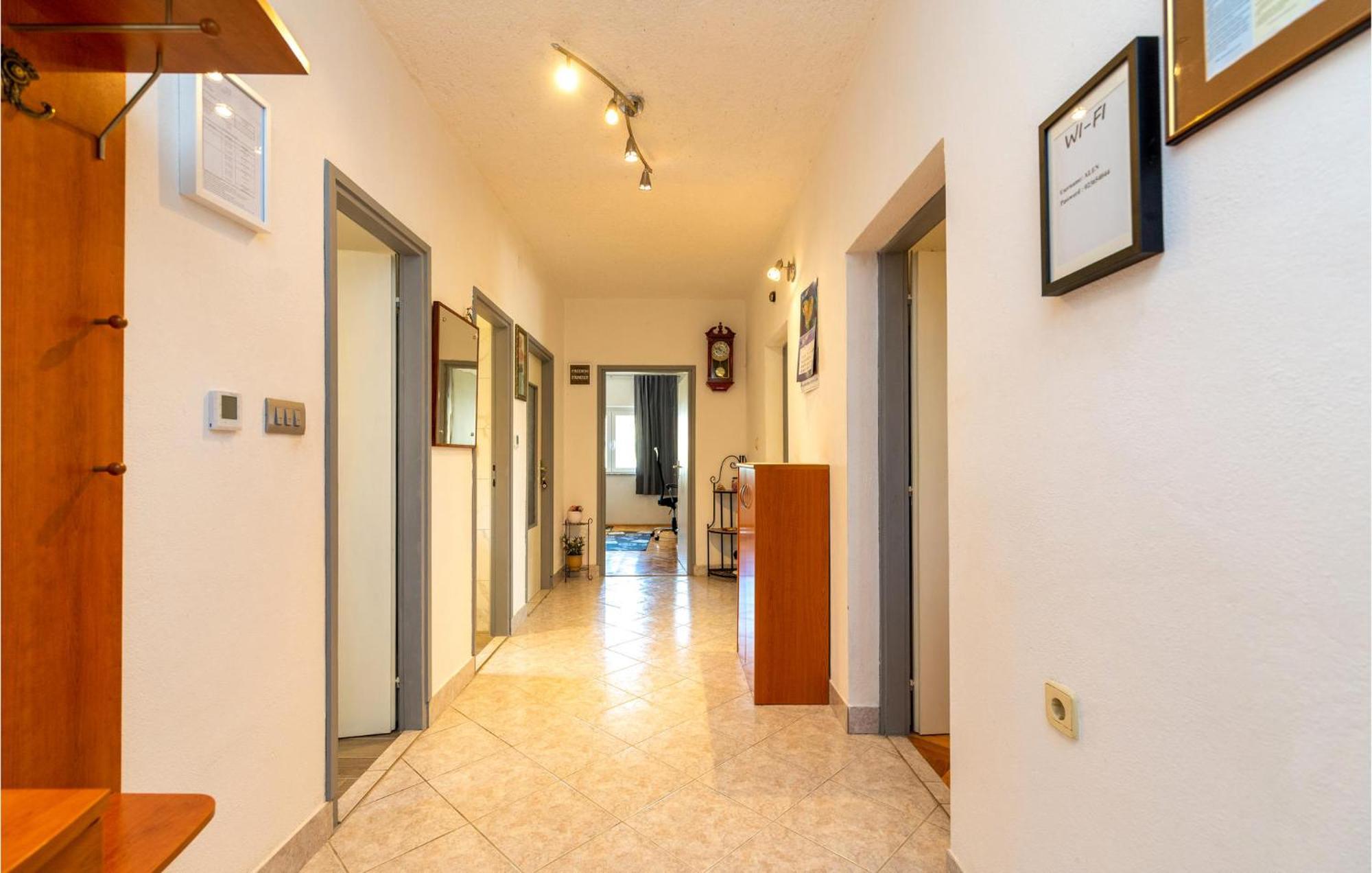 Lovely Apartment In Rovanjska With House Sea View Luaran gambar
